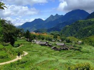 Bài giảng Tiết 45: Văn bản: Cảnh khuya Rằm tháng giêng (Nguyên tiêu)