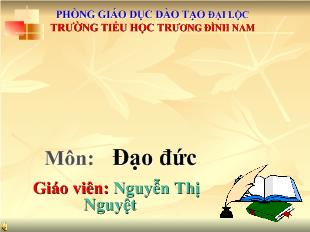 Đạo đức: Đi bộ đúng quy định